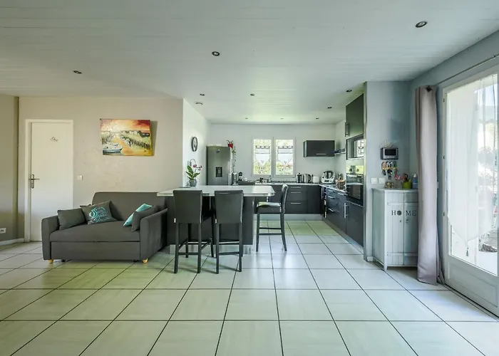 Maison Agreable Et Tranquille Semesterbostad *