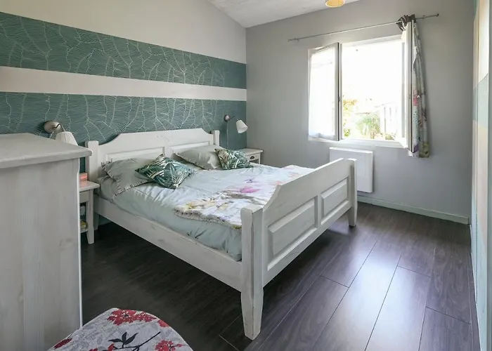 Semesterbostad Maison Agreable Et Tranquille