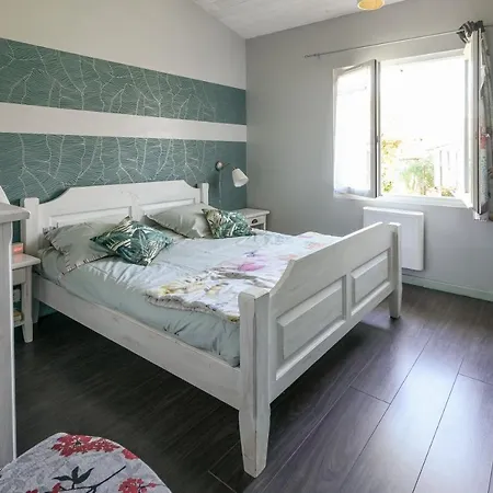 Prázdninový dům Maison Agreable Et Tranquille